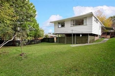 Photo of property in 15 Kerria Place, Sunnynook, Auckland, 0620