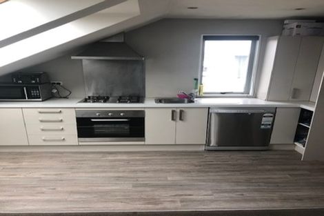 Photo of property in 470g Barbadoes Street, Edgeware, Christchurch, 8013