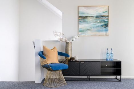 Photo of property in 5/5 Peachgrove Road, Te Atatu Peninsula, Auckland, 0610