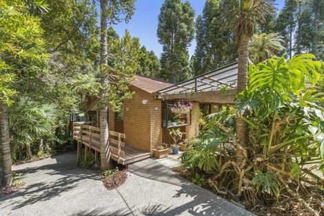 Photo of property in 43 Barlow Place, Chatswood, Auckland, 0626