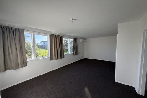 Photo of property in 24-30 Cheshire Street, Cannons Creek, Porirua, 5024