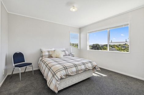Photo of property in 2 Musket Lane, Whitby, Porirua, 5024