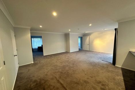 Photo of property in 41 Lansell Drive, East Tamaki Heights, Auckland, 2016