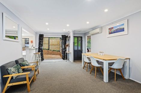 Photo of property in 504 Beach Road, Murrays Bay, Auckland, 0630