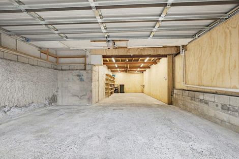 Photo of property in 98 Severn Street, Island Bay, Wellington, 6023