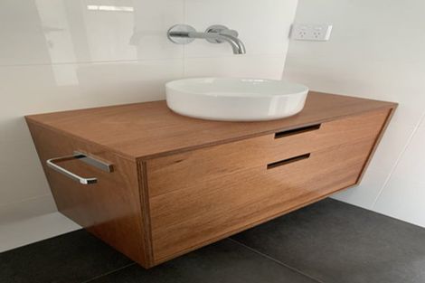 Photo of property in 14 City View Terrace, Birkenhead, Auckland, 0626