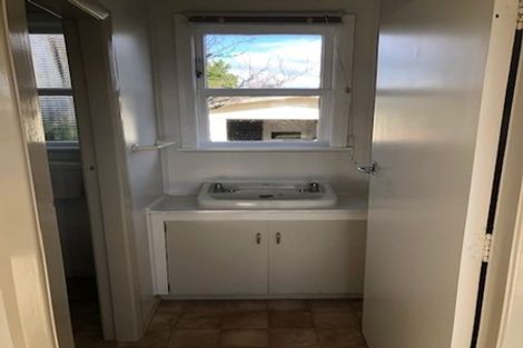 Photo of property in 74 Brandon Street, Featherston, 5710