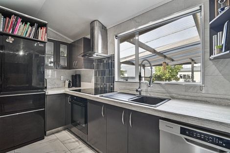 Photo of property in 301 Park Road North, Parkvale, Hastings, 4122