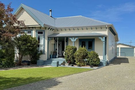 Photo of property in 25 Rhodes Street, Waimate, 7924