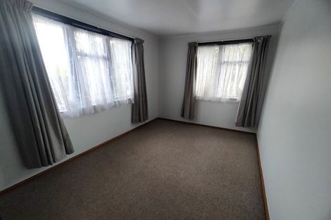 Photo of property in 35 Moheke Avenue, Roslyn, Palmerston North, 4414