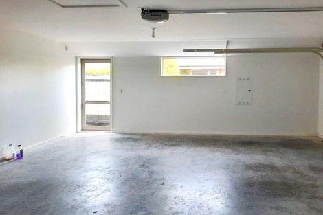 Photo of property in 7 Bamber Crescent, Halswell, Christchurch, 8025