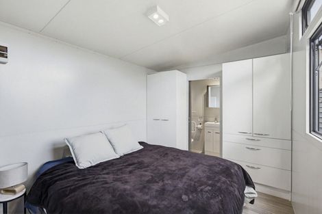 Photo of property in 10 Arataki Grove, Waitarere Beach, Levin, 5510
