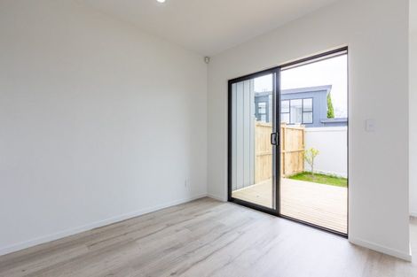 Photo of property in 7/77 Glenmore Road, Sunnyhills, Auckland, 2010