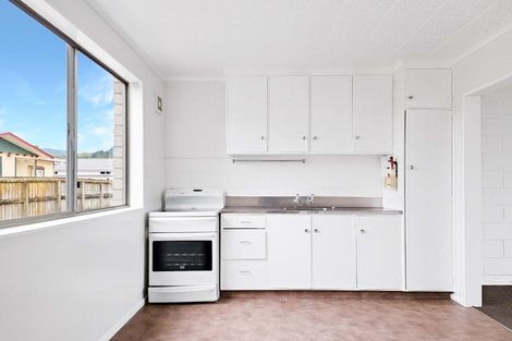 Photo of property in 5/62 Martin Street, Wallaceville, Upper Hutt, 5018