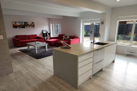 Photo of property in 7a Lesley Grove, Waikanae, 5036