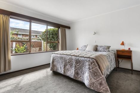 Photo of property in 1/92 Carruth Road, Papatoetoe, Auckland, 2025