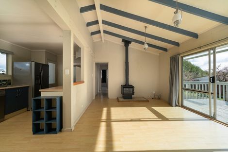 Photo of property in 72 Richmond Avenue, Richmond Heights, Taupo, 3330