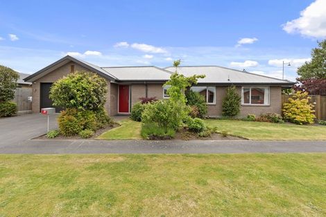 Photo of property in 89 Somerville Crescent, Aidanfield, Christchurch, 8025