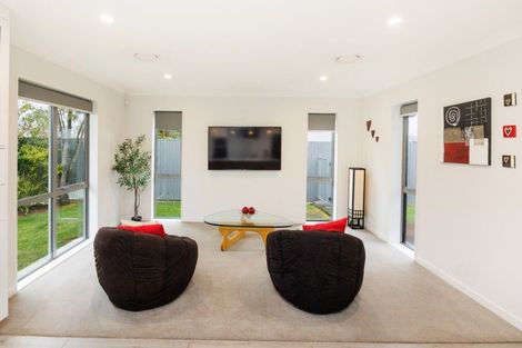 Photo of property in 27 Titoki Street, Palmerston North, 4414