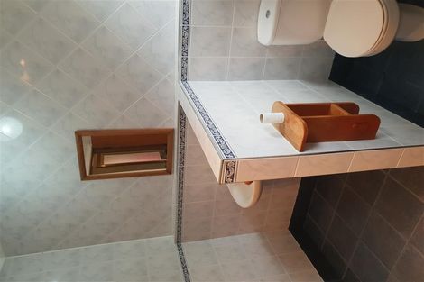 Photo of property in 34 Queen Street, Cambridge, 3434