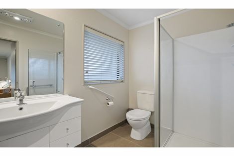 Photo of property in 8 Puketi Lane, Waiuku, 2123