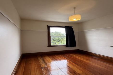 Photo of property in 4 Myrtle Crescent, Mount Cook, Wellington, 6021