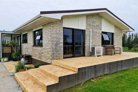 Photo of property in 6 State Highway 1, Awanui, 0486