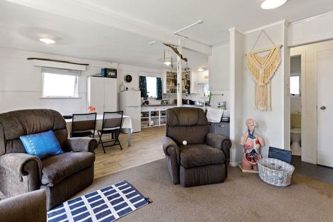 Photo of property in 1a Bruce Street, Whitianga, 3510