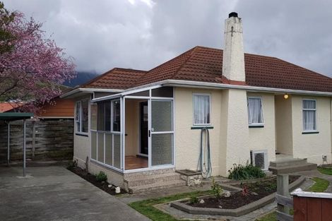 Photo of property in 17 Nikau Street, Stoke, Nelson, 7011