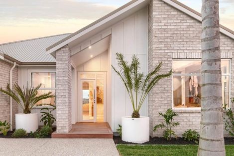 Photo of property in 206 Ranginui Road, Welcome Bay, Tauranga, 3175