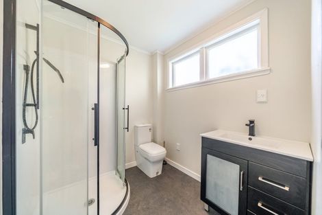 Photo of property in 188 Paremata Road, Paremata, Porirua, 5024