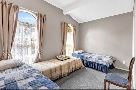 Photo of property in 87 Queen Street West, Levin, 5510