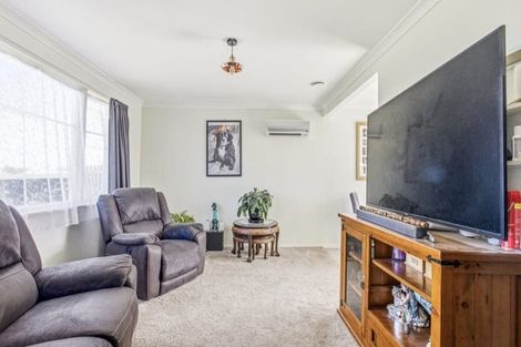 Photo of property in 25 Ruapehu Street, Castlecliff, Whanganui, 4501