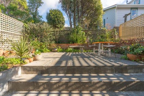 Photo of property in 62 Wright Street, Mount Cook, Wellington, 6021