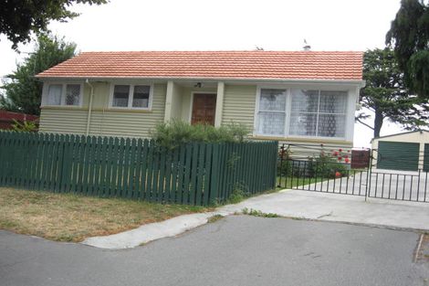 Photo of property in 28 Roche Avenue, Upper Riccarton, Christchurch, 8041