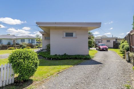 Photo of property in 11 Derby Street, Levin, 5510