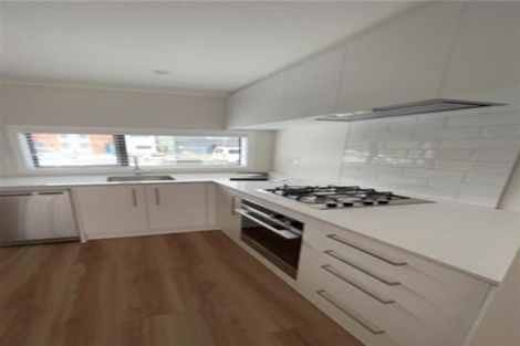 Photo of property in 37 Doug Jensen Street, Wallaceville, Upper Hutt, 5018