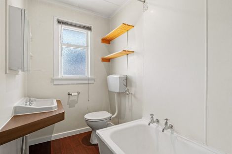 Photo of property in 8 Riverside Road, Frankton, Queenstown, 9300
