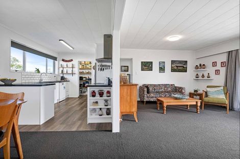 Photo of property in 93c Clemow Road, Fitzroy, New Plymouth, 4312