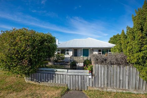 Photo of property in 95 Parkers Road, Tahunanui, Nelson, 7011
