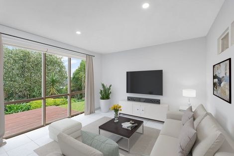Photo of property in 17 Meteor Place, Schnapper Rock, Auckland, 0632