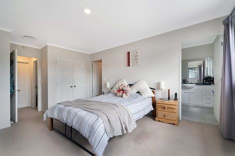 Photo of property in 37a Willerton Avenue, New Lynn, Auckland, 0600