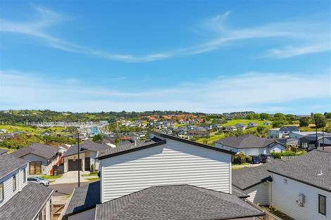 Photo of property in 13 Whale Bay Rise, Gulf Harbour, Whangaparaoa, 0930
