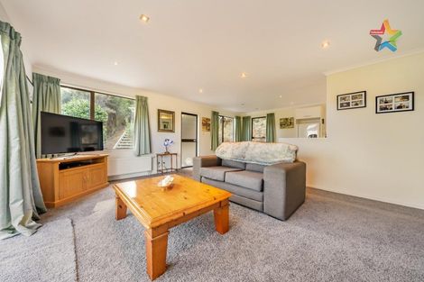 Photo of property in 34 Dalton Grove, Stokes Valley, Lower Hutt, 5019