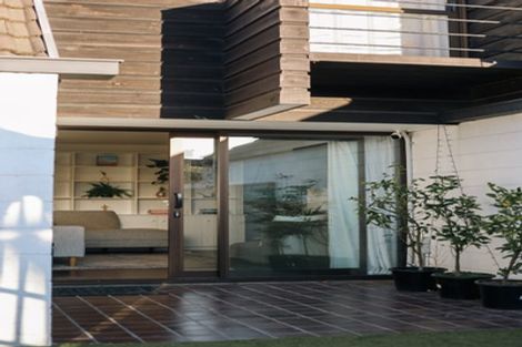 Photo of property in 94b Aikmans Road, Merivale, Christchurch, 8014