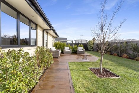 Photo of property in 35 Galatos Street, Rangiora, 7400