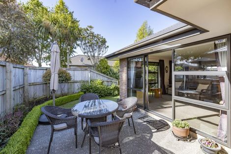 Photo of property in 1/38a Steadman Road, Broomfield, Christchurch, 8042