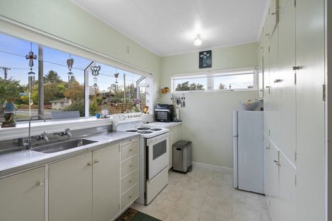 Photo of property in 10 Lambert Street, Marton, 4710