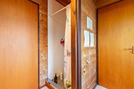 Photo of property in 2 Bruce Street, Cromwell, 9310