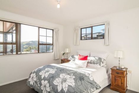 Photo of property in 169 Mark Avenue, Grenada Village, Wellington, 6037